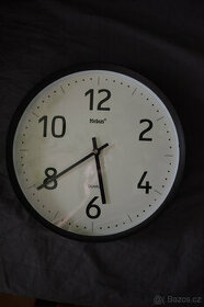 Nástěnné hodiny Mebus, černé, průměr 29cm