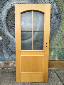 Prodám interiérové dveře Sapeli 80cm LEVÉ