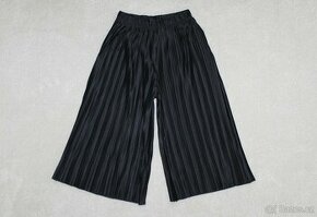 Dívčí plisé / plisované kalhoty Reserved vel. 134 - 1