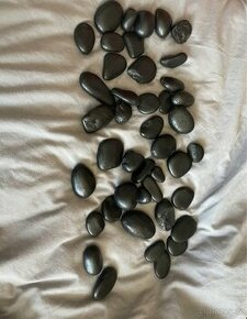 Černé kameny do akvária/teraria