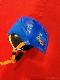 Dětská lyžařská helma Uvex 48-52