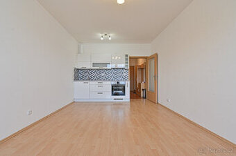 Pronájem bytu 1+kk, Za Valem, Kunratice, 13490 Kč/měs, 28 m2