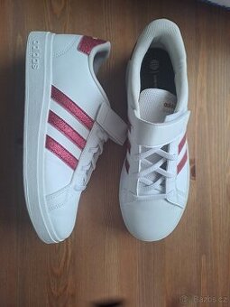 Tenisky Adidas vel. 38 2/3