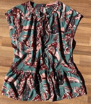 Letní vzdušný top Quiksilver, vel.M