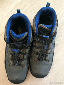 keen BOTKY CELOROČNÍ KOŽENÉ VEL. 35 (US 3)