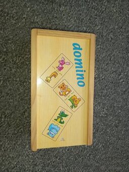 Dřevěné domino