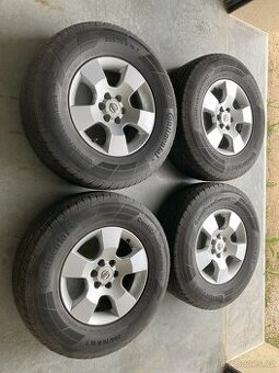 prodej sady 4 ks kol na Nissan Navara