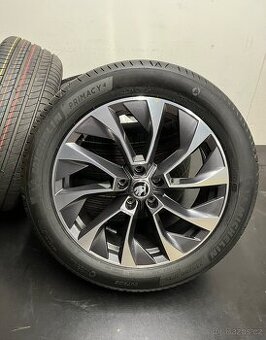Kodiaq R19 Aronia Nová letní sada
