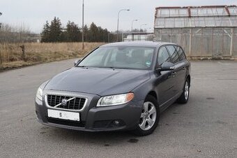 Volvo V70 D5