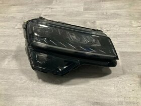Škoda Karoq světlo Full led