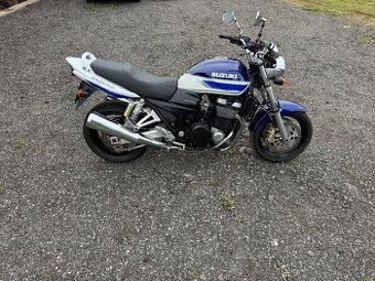 GSX 1400 Suzuki Top