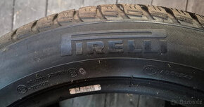 sleva Pirelli 225/55 R18 98H zimní 6,6 mm