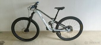 PRODÁM KARBONOVÉ ENDURKO CUBE STEREO 150 RACE - velikost S