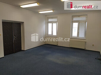 Pronájem, kancelářské prostory, 52m2, Opava, ul. Krnovská - 1