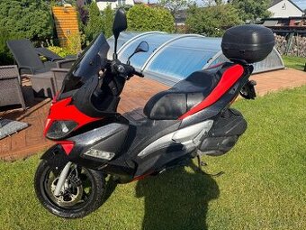 Aprilia SR 125 Max , najeto 18 tis km.