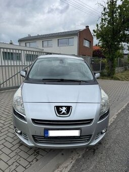 PEUGEOT 5008 1.6HDi 7 MÍST AUTOMAT, na splátky bez registru