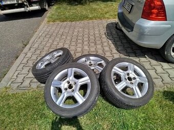 Kola Ford 205/50-R16