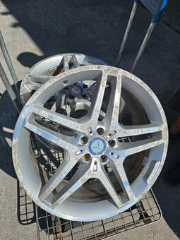>>>>5x112 R 21" alu disky Mercedes AMG