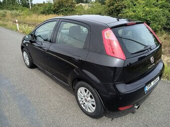 Punto, 1.4 57 kW, benzín. RV 2016