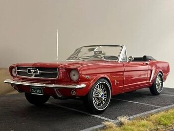 1:12 Ford Mustang 1/2 (1964) ERTL - 1