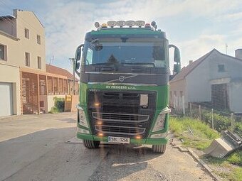 Volvo FH 540 tristraný sklapec bortmatik