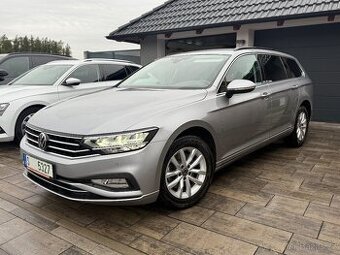 Volkswagen Passat 2.0tdi 110kw 2022 DSG KAMERA ACC TAŽNÉ