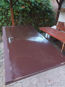 Plechové dveře 92 cm