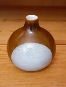 Keramická vázička Brusel, zn. Kravsko, cca. 60. l.