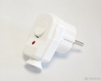 Síťová vidlice s vypínačem