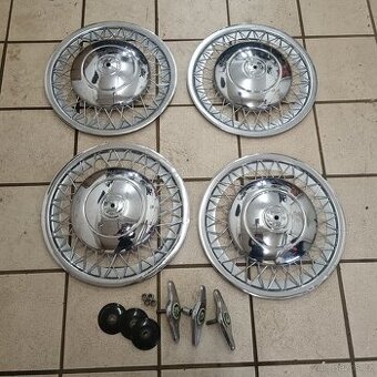 Škoda Felicia Cabrio Drátěné poklice