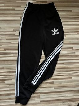 Adidas sportovní teplaky