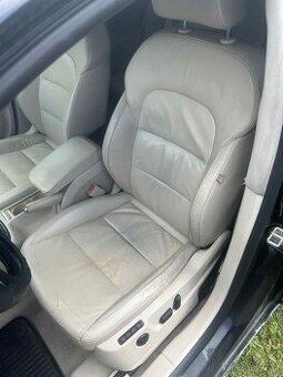 škoda superb sedadla