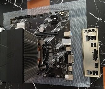 PC komponenty, základní deska, procesor, chladič