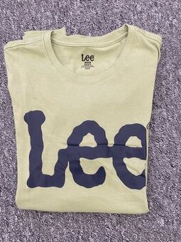 Triko Lee, nové