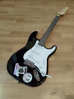 Elektrická kytara (Harley Benton ST-20 BK Standard Series)