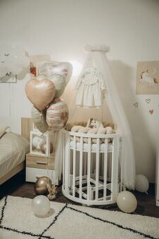 dětská kulatá bílá  postel transformátor 8v1