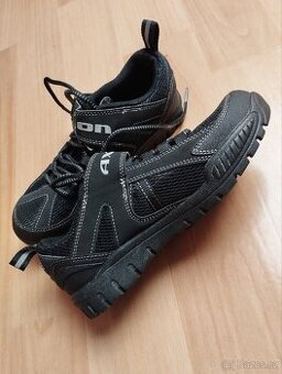 MTB cyklistické boty AXON vel. 39