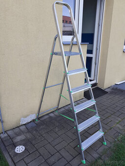 Hliníkové schůdky - štafle