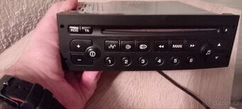 Autorádio originál