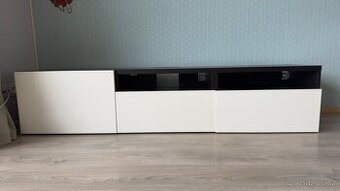 Tv stolek IKEA Basta