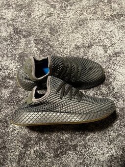 Adidas Deerupt Runner, velikost 38......