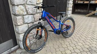 Crussis E-Atland 6.8