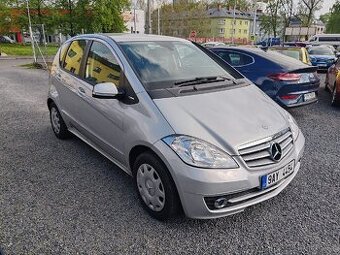 Mercedes-Benz Třídy A A 180 Automat