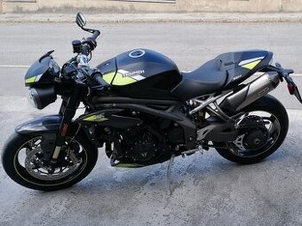 TRIUMPH Speed Triple RS 1050