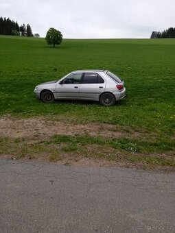 Peugeot 306