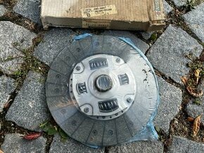 NISSAN SPOJKOVÁ LAMELA NOVÁ 30100-86G00