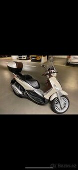 PIAGGIO BEVERLY 300 ie