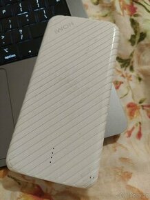 Powerbanka Nomi F100 10000 mAh