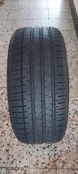 Pneu Falken Azenis 225/45 R17