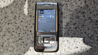 Nokia E65, volná na všechny operátory. - 1